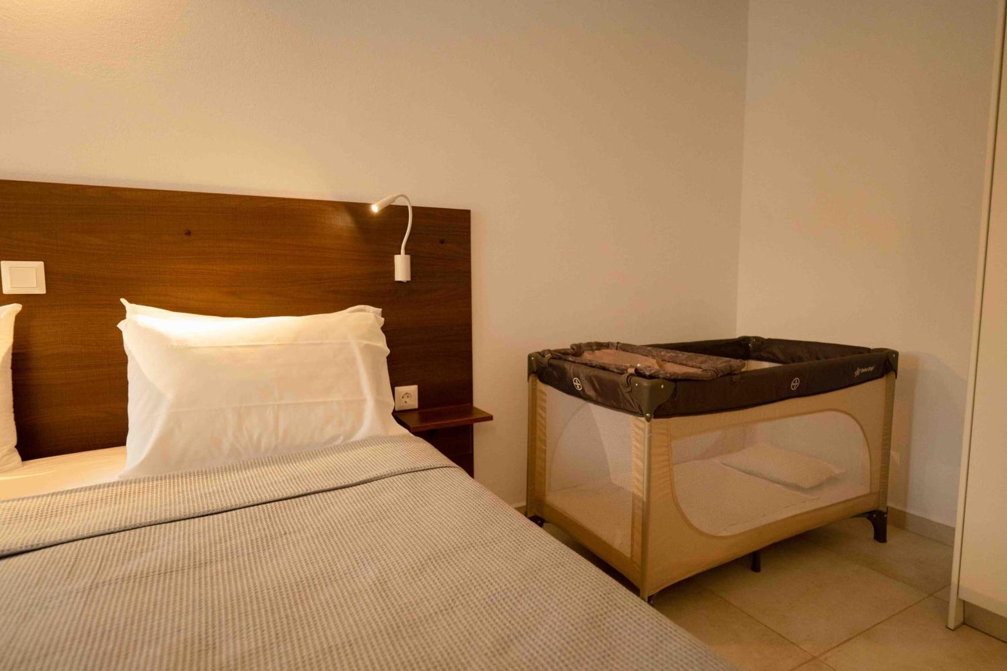 Heliades Suites Panteli Luaran gambar